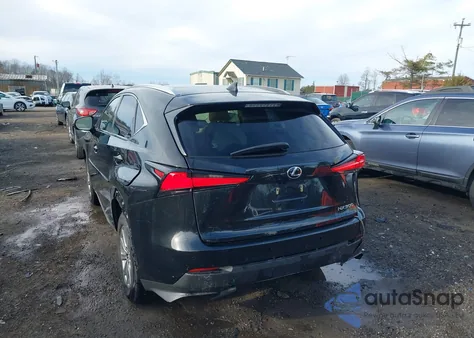 2021 Lexus Nx 300 z USA, uszkodzony, nr VIN JTJDARDZ3M2255339